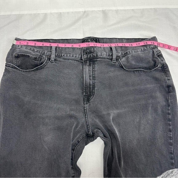 Lucky Brand 221 Original Straight Men’s size 40 x 31” Jeans Washed Black - Picture 12 of 14